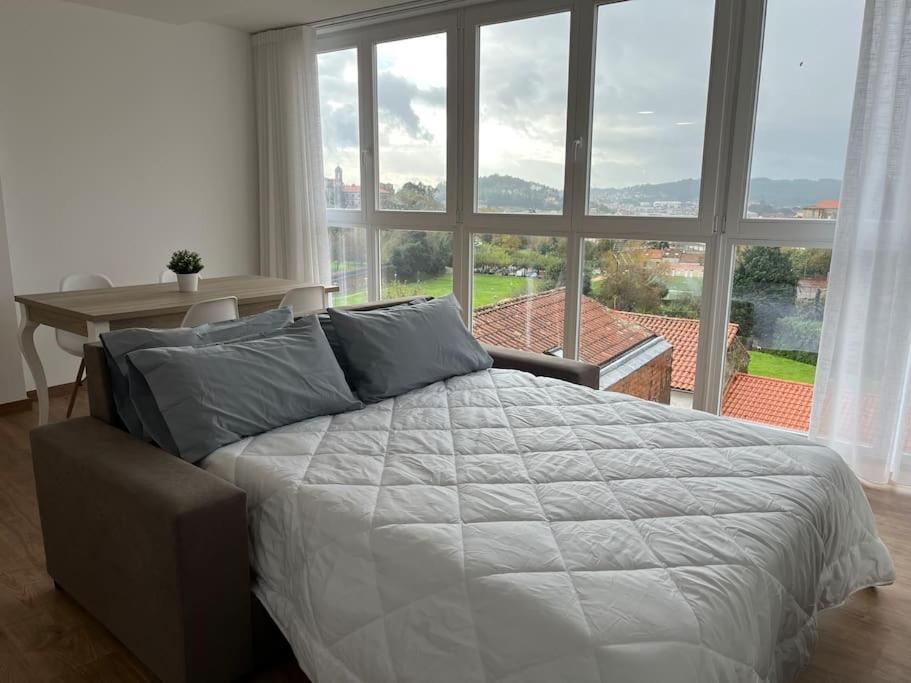 Apartamento Centrico Con Vistas Сантьяго-де-Компостела Екстер'єр фото