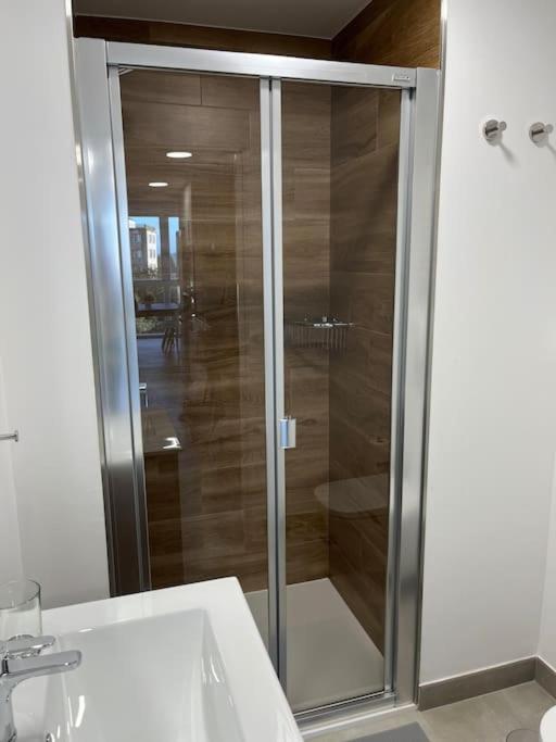 Apartamento Centrico Con Vistas Сантьяго-де-Компостела Екстер'єр фото